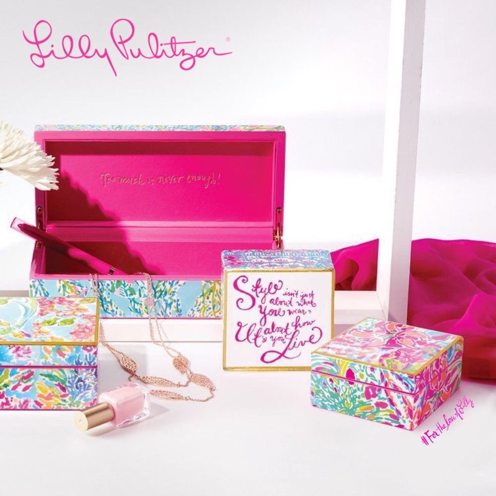 Lilly Pulitzer Small Spot Ya’ Lacquer Box